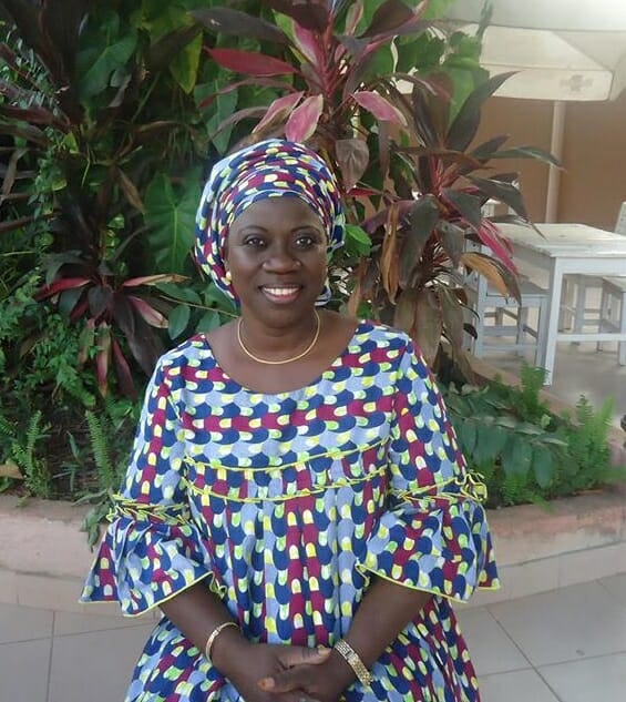 Beninese-teacher-Taibatou-Osseni-is-photographe-by-The-African-Magazine-photographer-while-duscussing-the-progress-of-African-women-in-Africa