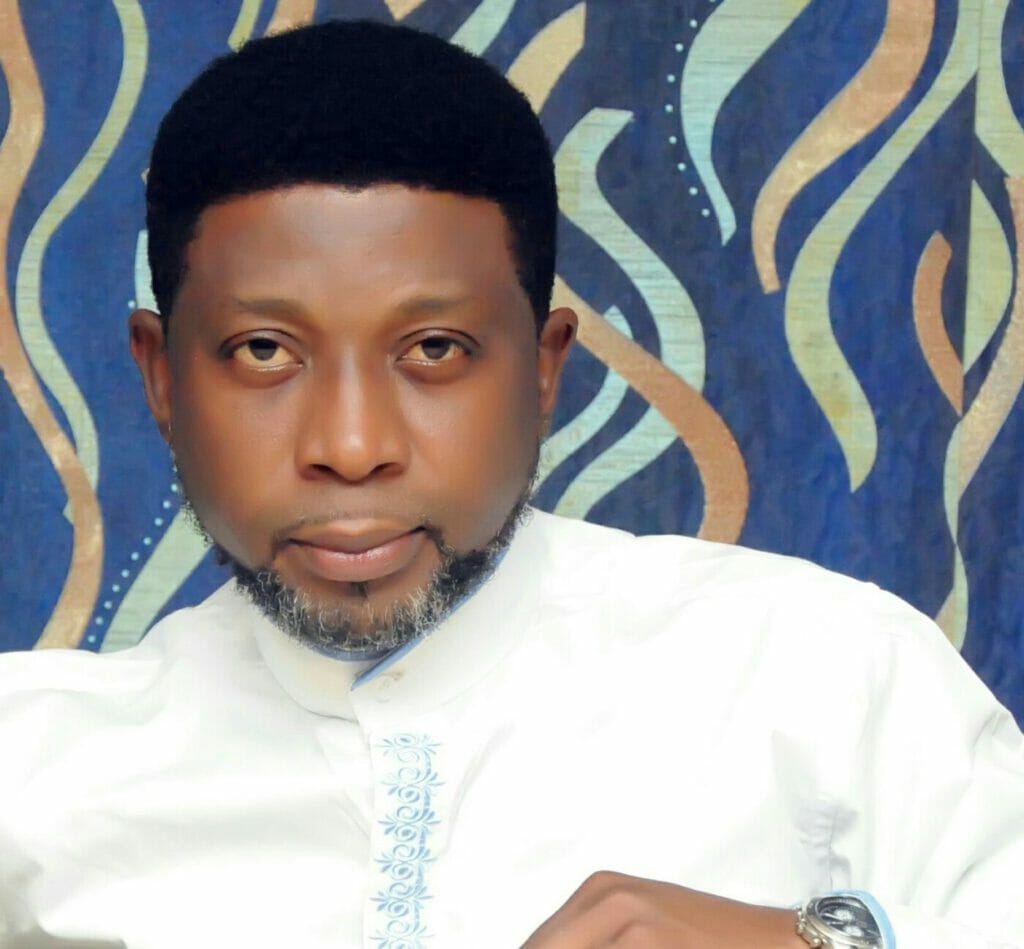 Nigerian-writer-Steve