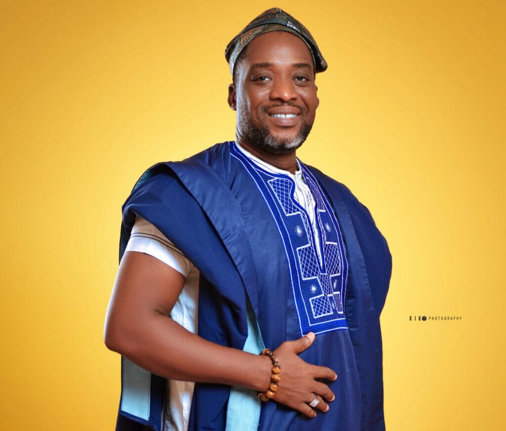 Beninese recording artis Vi-Phint once the promoter of the Adja musci style