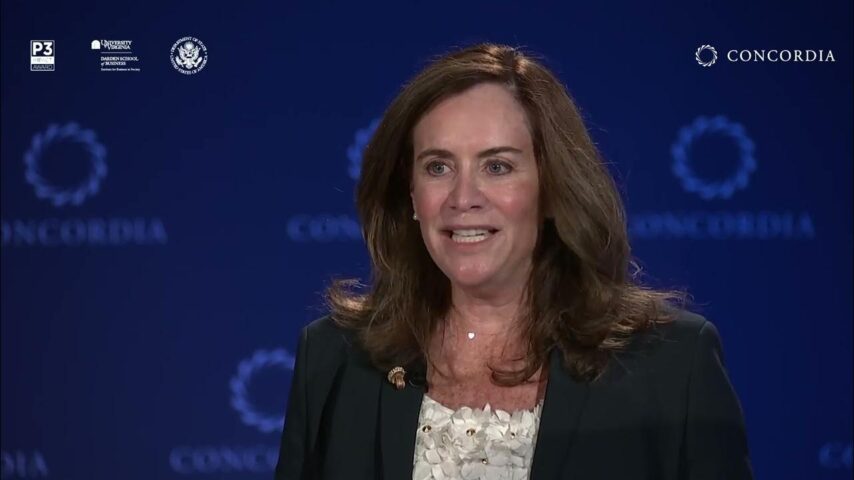 Special Representative for Global Partnerships Dorothy McAuliffe presented the winner of the 2023 P3 Impact Award