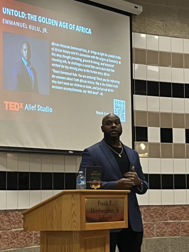 African historian, best-selling author, and Tedx speaker Emmanuel Kulu, Jr. addresses an audience.