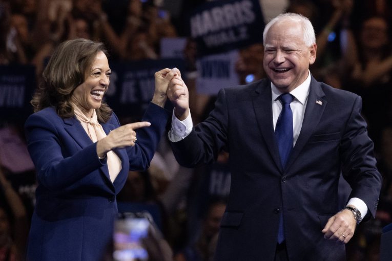 Vice President and Minnessota Governor hold their first campaign in Philadelphia on Aug. 6. Image by EPA