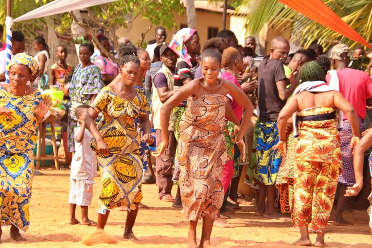 Voodoo worshippers dancing